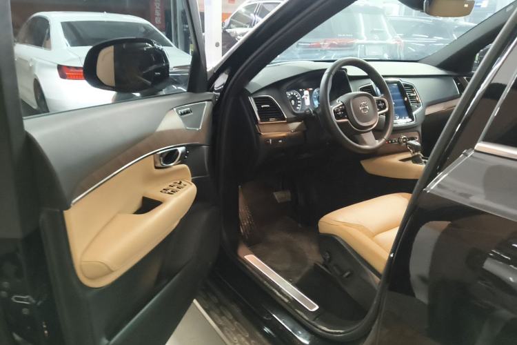 Used Volvo XC90 2018 T6 Zhiya Edition 7-seater
