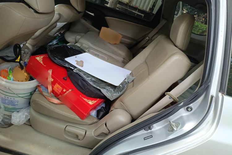 Used Honda Odyssey 2013 2.4L Elite Edition Left Rear Seat