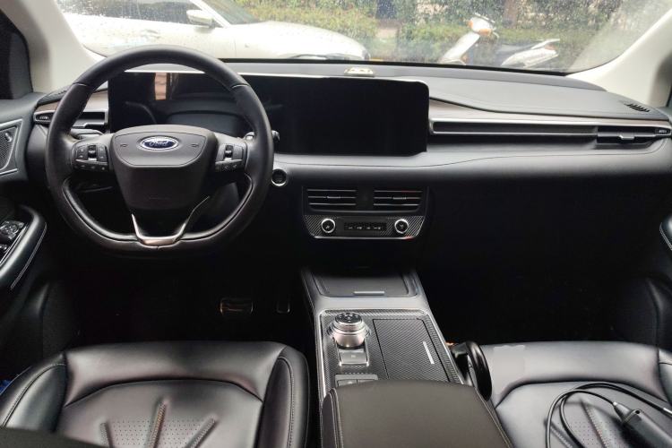 Used Ford Edge 2021 PLUS EcoBoost 245 Two-Wheel-Drive Titanium 7-Seater