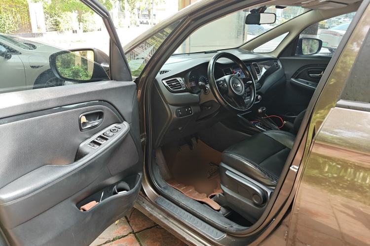 Used Kia Carens 2013 2.0L 5-Seater Automatic Standard Version China V Standard
