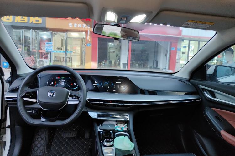 Used CHANGAN Eado 2022 PLUS Blue Whale NE 1.4T GDI DCT Prestige Edition
