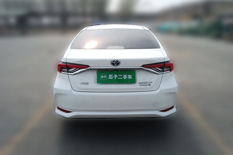 Used Toyota Corolla 2021 Dual-Motor 1.8L E-CVT Elite Edition
