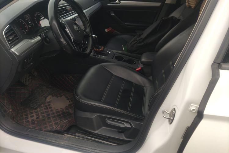 Used Volkswagen Lamando 2019 230TSI DSG Fashion Edition China VI
