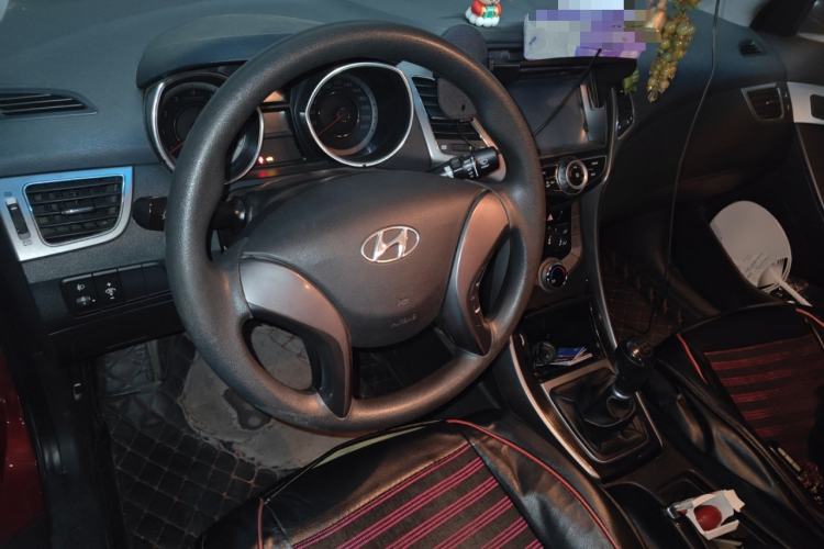 Used Hyundai Elantra (5th Generation / Langdong) 2012 1.6L Manual Leading Model
