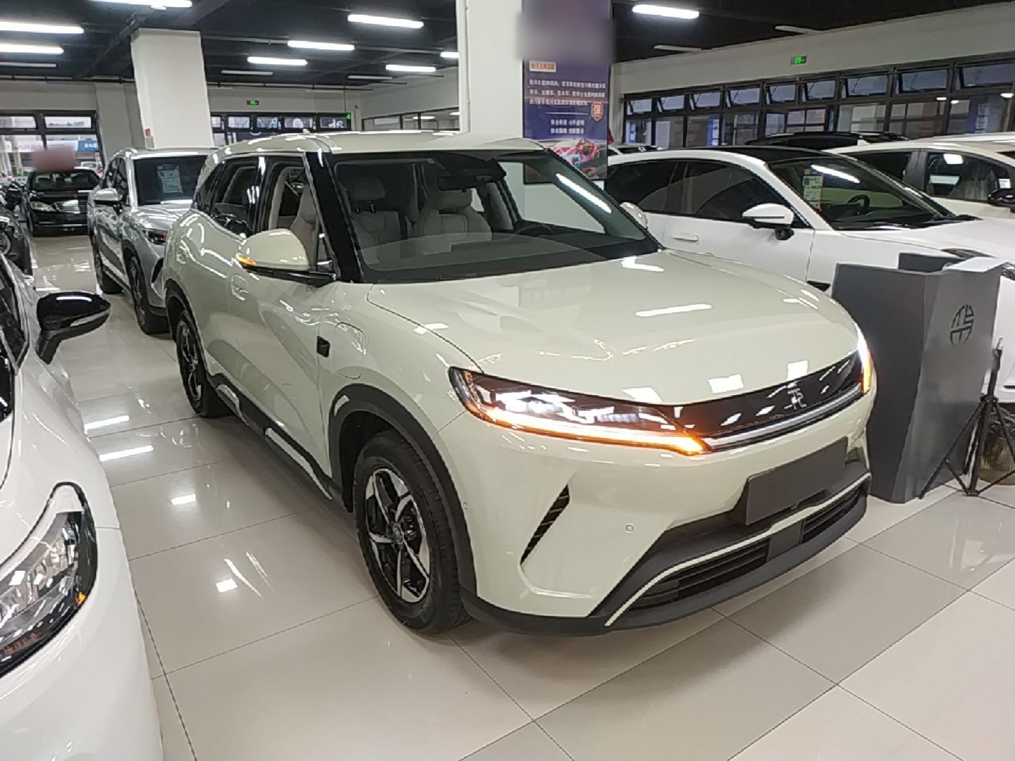 BYD Yuan UP 2025 Intelligent Driving Version 401 km Leading Edition — снимка 3