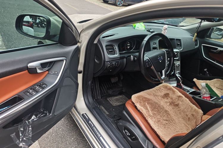 Used Volvo S60 2017 S60L T3 Smart Upgrade Edition
