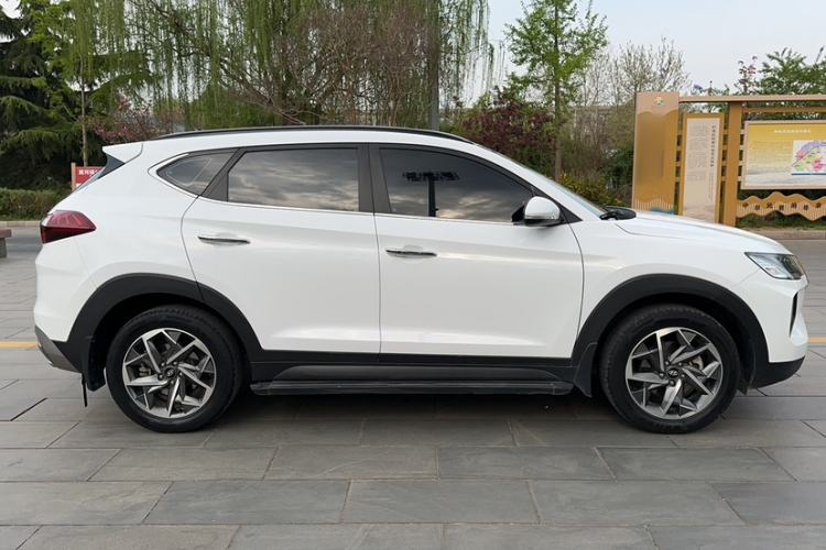 Used Hyundai Tucson 2019 280TGDi Dual-Clutch Two-Wheel Drive Fashion Edition China VI Standard Exterior 1
