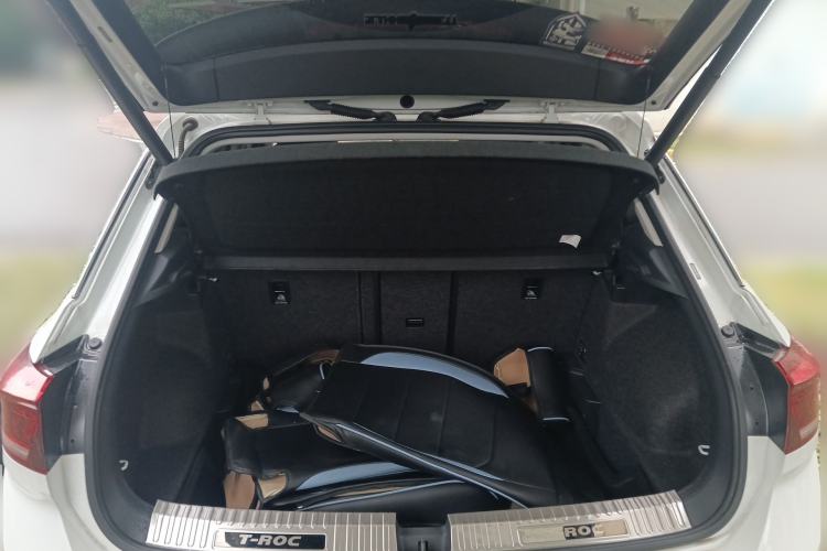 Used Volkswagen T-ROC 2021 Revised Version 280TSI DSG Two-Wheel Drive Comfort & Smart Connectivity Edition Trunk