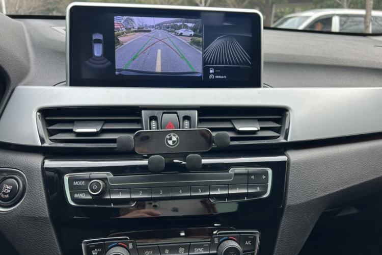 Used BMW X1 2019 sDrive20Li Leading Model
