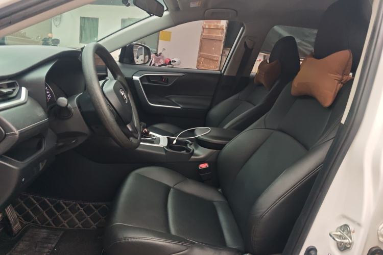 Used Toyota Wildlander 2022 2.0L CVT Two-Wheel Drive Leading Edition