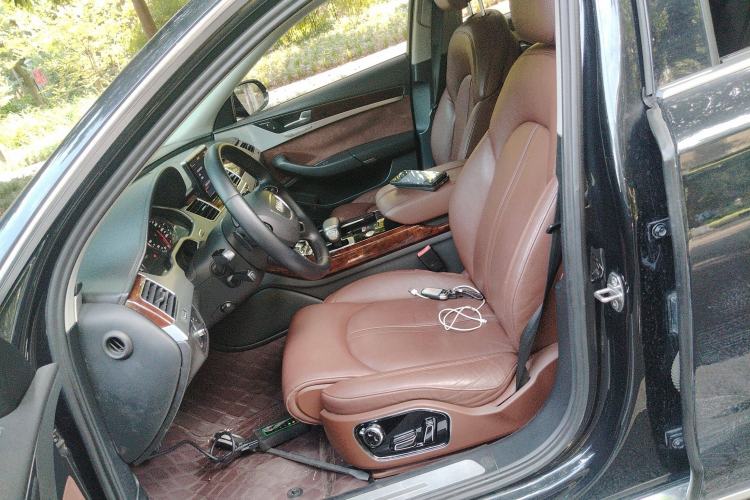 Used Audi A8 2013 A8L 30 FSI Comfort Model
