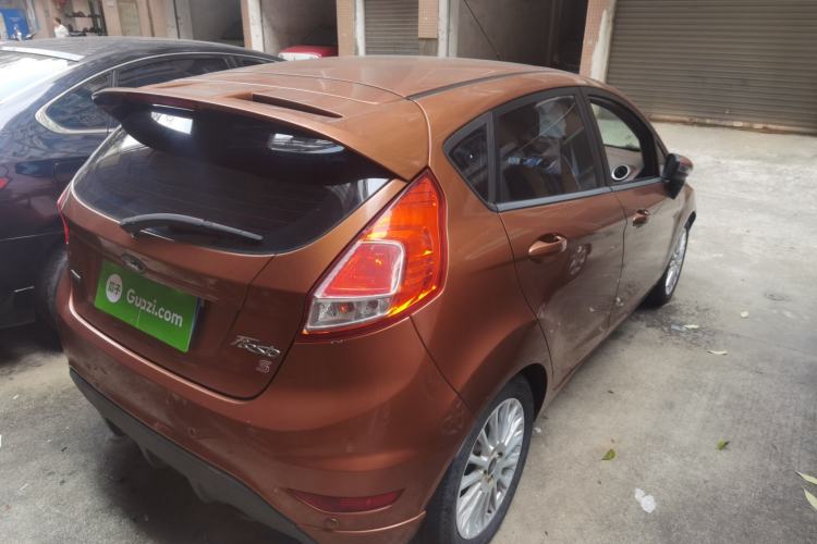 Used Ford Fiesta 2014 Hatchback 1.0 GTDi Automatic Dynamic Model Rear Right 45 Deg