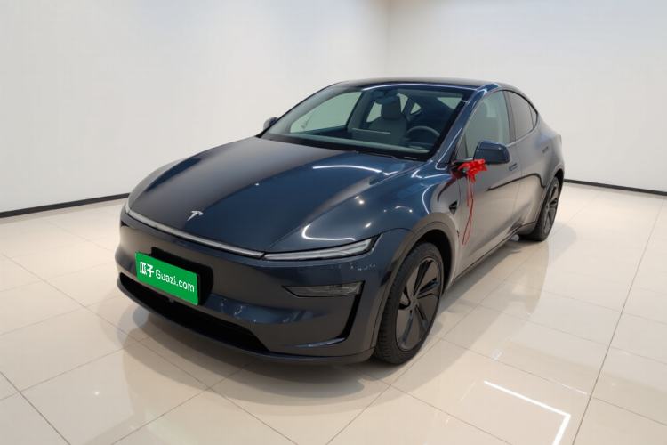 Used Tesla Model Y 2025 Rear-Wheel-Drive Version