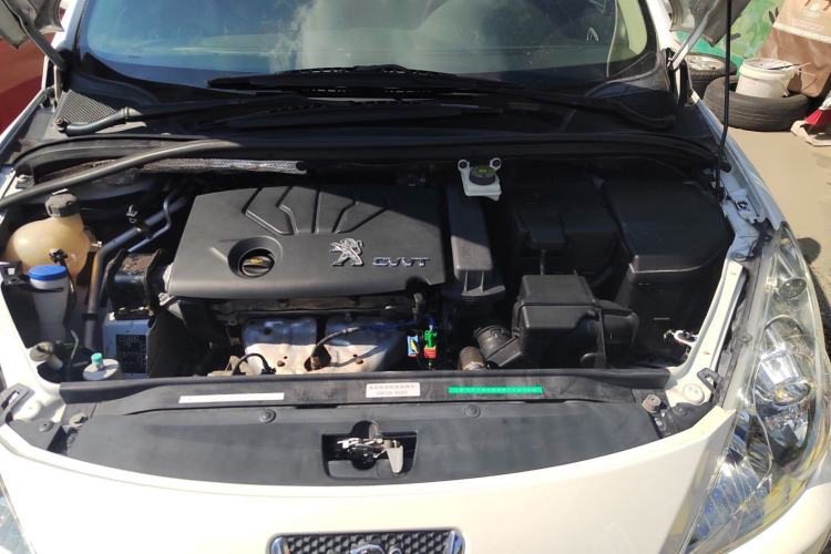 Used Peugeot 307 2013 Hatchback 1.6L Automatic Comfort Edition
