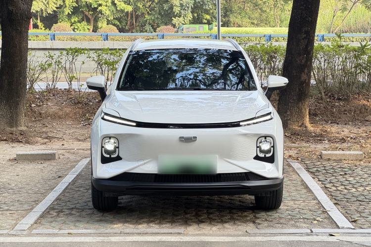 Used Geometry E Firefly 2024 301km Flowing Light Exterior 4