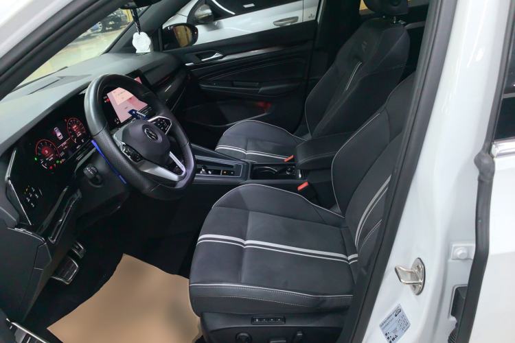 Used Volkswagen Golf 2021 280TSI DSG R-Line
