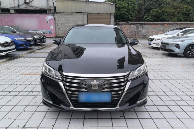 Used Toyota Crown 2018 2.0T Sport Edition Front