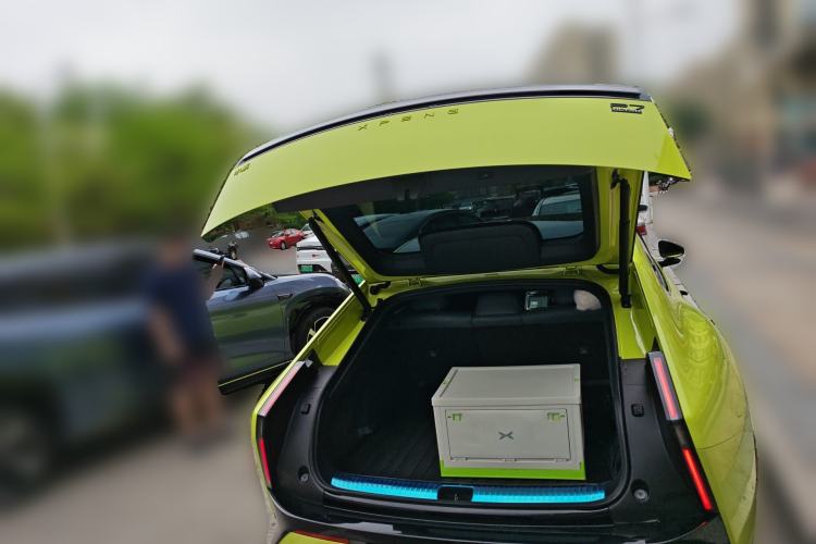 Used XPeng P7 2025 Model—820 Ultra Long Range Ultra
