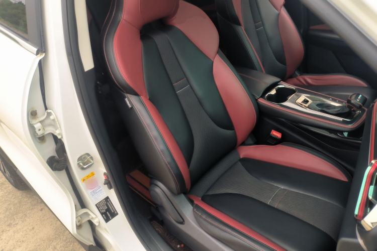 Used CHANGAN OSHAN X5 2021 1.5T DCT Prestige Edition Right Front Seat