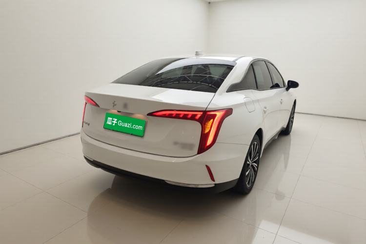 Used Hongqi E-QM5 2024 610 km PLUS
