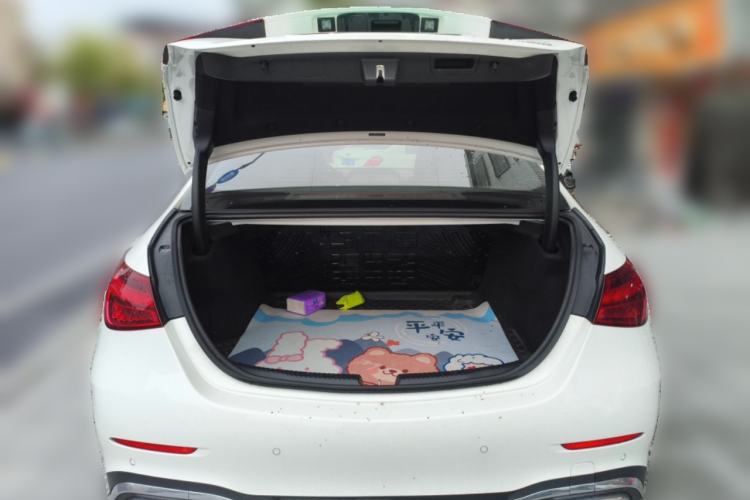 Used Mercedes-Benz C-Class 2023 Revised C 200 L Sport Edition Trunk