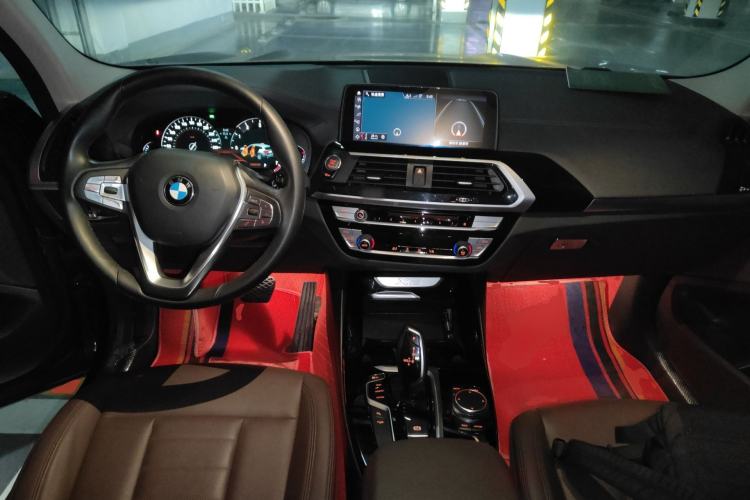 Used BMW X3 2018 xDrive25i Luxury Package China V Center Console