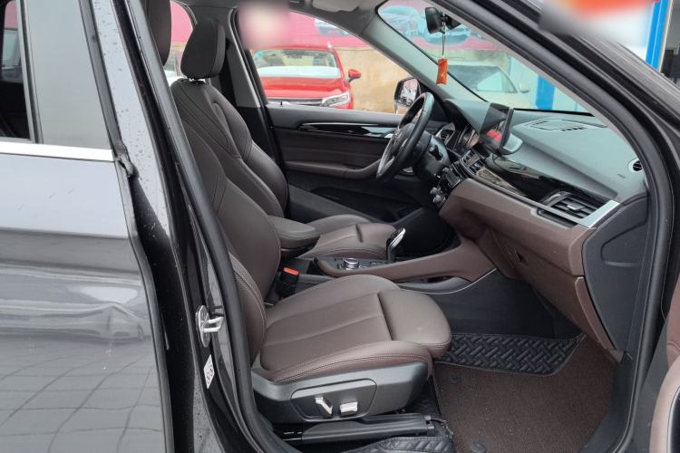 Used BMW X1 2022 sDrive25Li Leading Model
