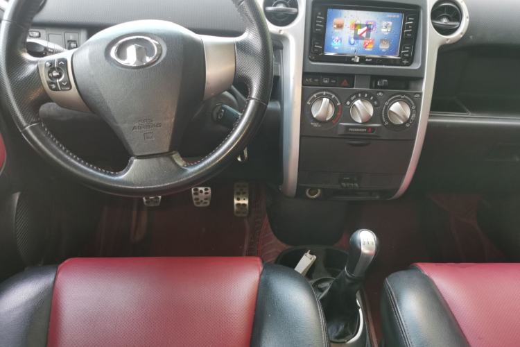 Used Great Wall M2 2012 1.5L Manual Urban Edition Center Console