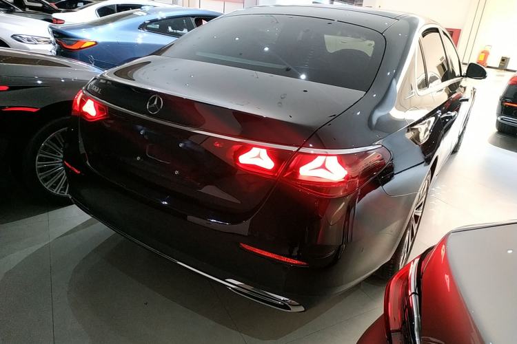 Used Mercedes-Benz E-Class 2024 E 300 L Luxury Model
