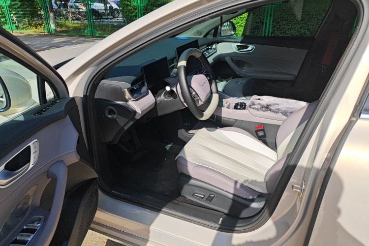Used Roewe M7 DMH 2025 Model 160km Enjoyment Version