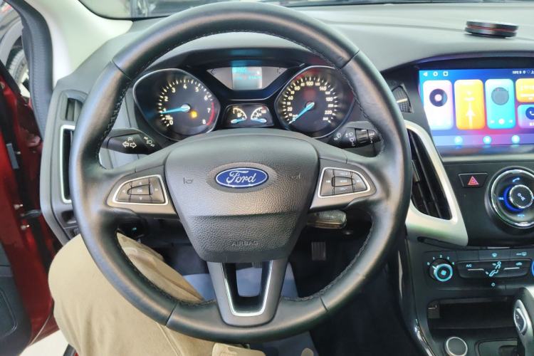 Used Ford Focus 2018 Sedan Classic 1.6L Automatic Trendy SmartDrive Edition
