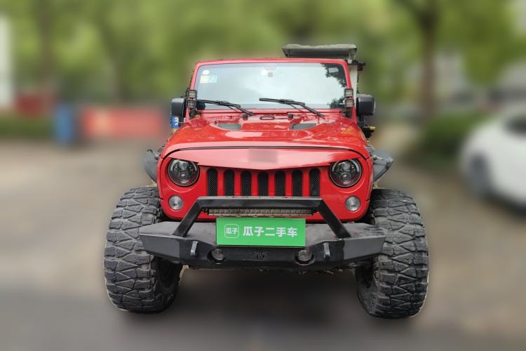 Used Jeep Wrangler 2012 3.6L Rubicon two-door model Front