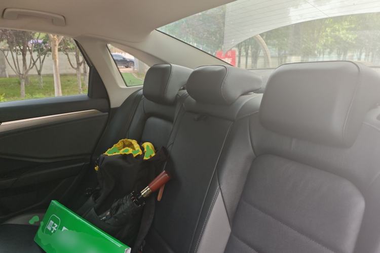 Used Volkswagen Sagitar 2019 200TSI DSG Comfort Version China VI Standard Left Rear Seat