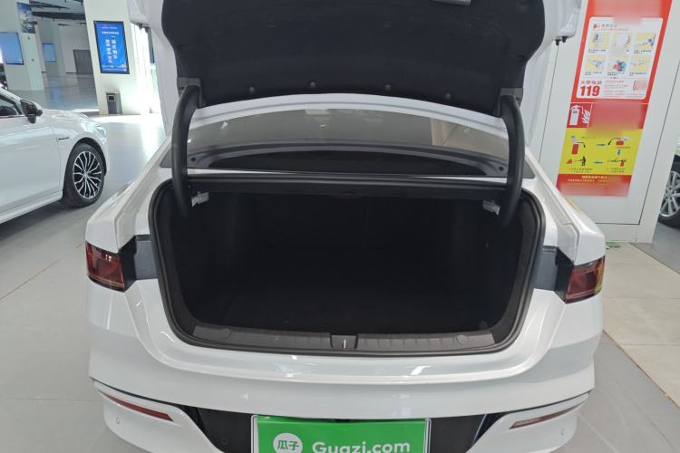 Used BYD Qin PLUS 2024 Honor Edition EV 510KM Leading Model
