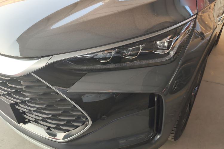 Used BYD Tang New Energy 2024 DM-i Glory Edition 112KM Flagship Model
