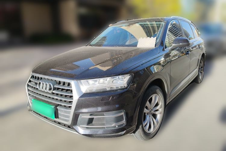 Used Audi Q7 2019 45 TFSI Comfort Model