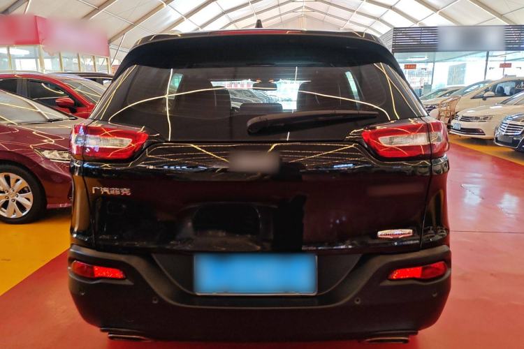 Used Jeep Cherokee 2016 2.4L Leading Edition