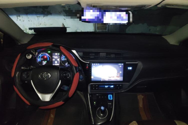 Used Toyota Levin 2017 Revised Dual-Engine 1.8H GS E-CVT Elite Sunroof Version China V Standard
