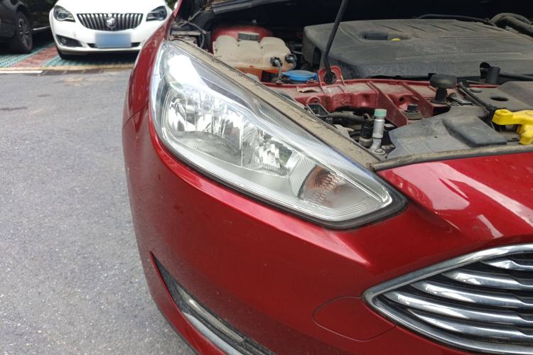 Used Ford Focus 2018 Sedan Classic EcoBoost 180 Automatic Elite Model