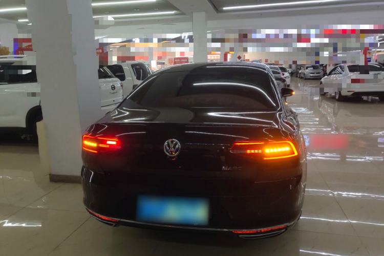 Used Volkswagen Magotan 2018 330TSI DSG Luxury Model Rear