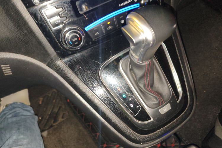 Used Haval H6 2016 Upgraded Model 1.5T Automatic Two-Wheel Drive Elite Version