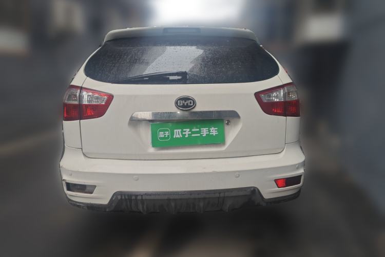 Used BYD S6 2012 2.4L Automatic Luxury Edition
