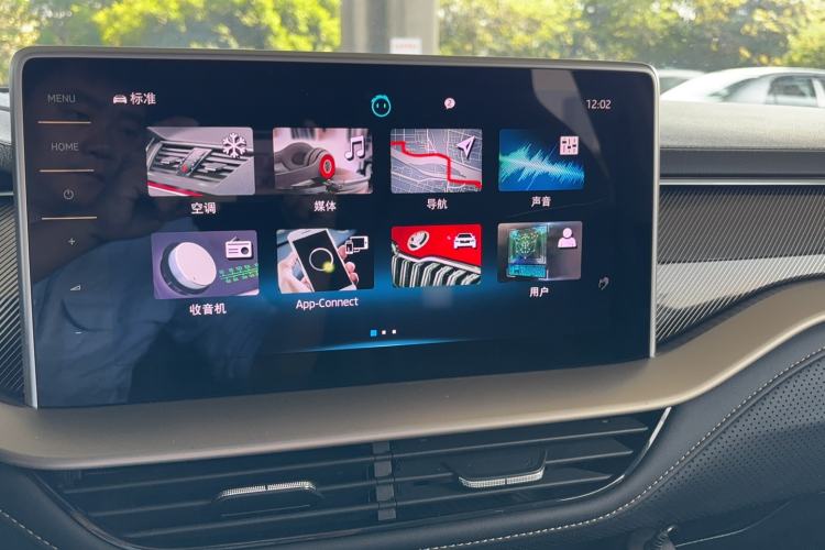 Used Skoda Kodiaq 2022 Restyled TSI330 7-Seater Two-Wheel-Drive Luxury Edition