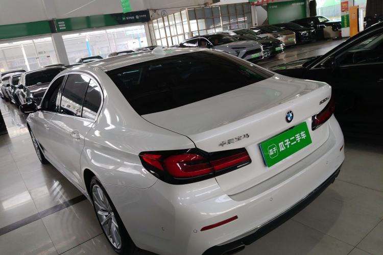 Used BMW 5 Series 2022 Second Facelift 530Li Luxury Edition Premium Package
