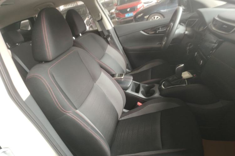 Used Nissan Qashqai 2019 2.0L CVT Smart Enjoyment Version Right Front Seat