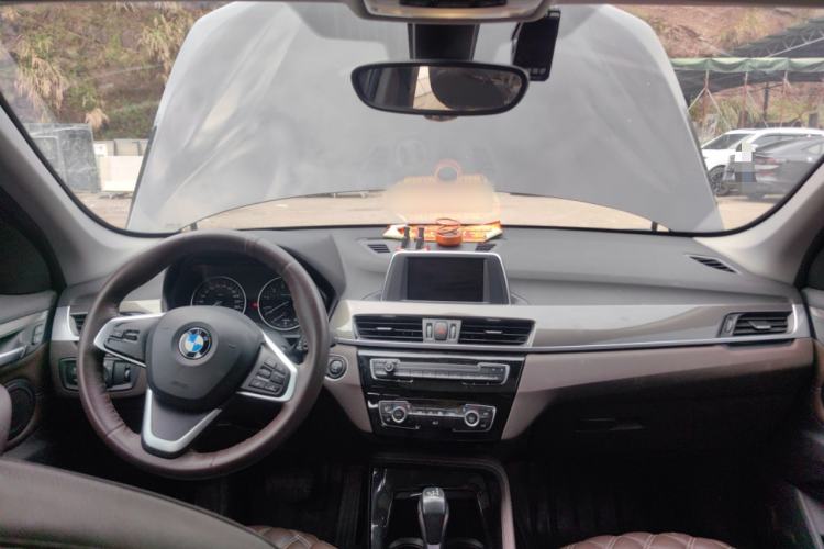 Used BMW X1 2018 sDrive18Li Luxury Model
