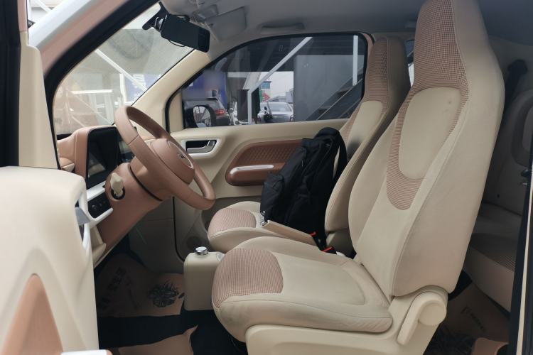 Used Wuling Hongguang MINIEV 2024 3rd Generation 215km Advanced Version
