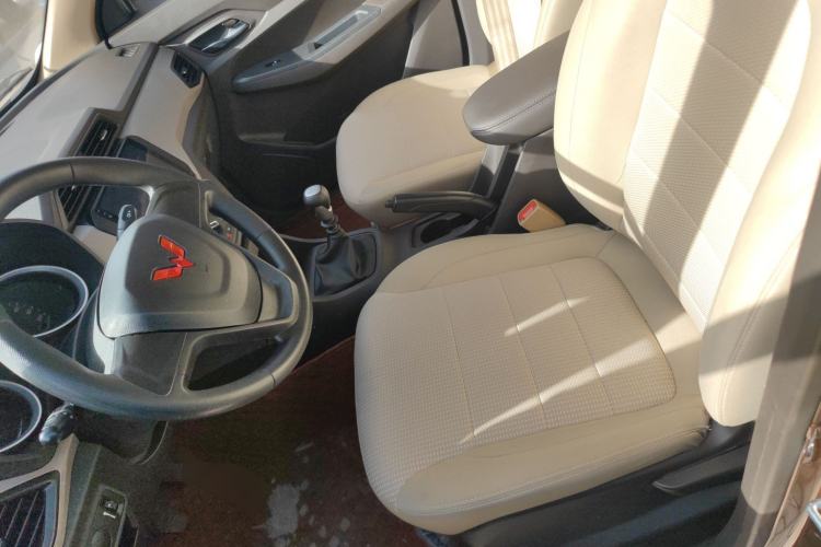 Used Wuling Hongguang 2021 1.5L Revised S Standard Version with Electric Power Steering LAR
