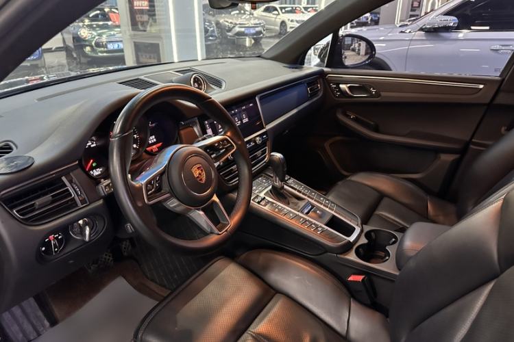 Used Porsche Macan 2021 Macan 2.0T