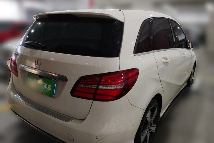 Used Mercedes-Benz B-Class 2017 B 200 Fashion Model
